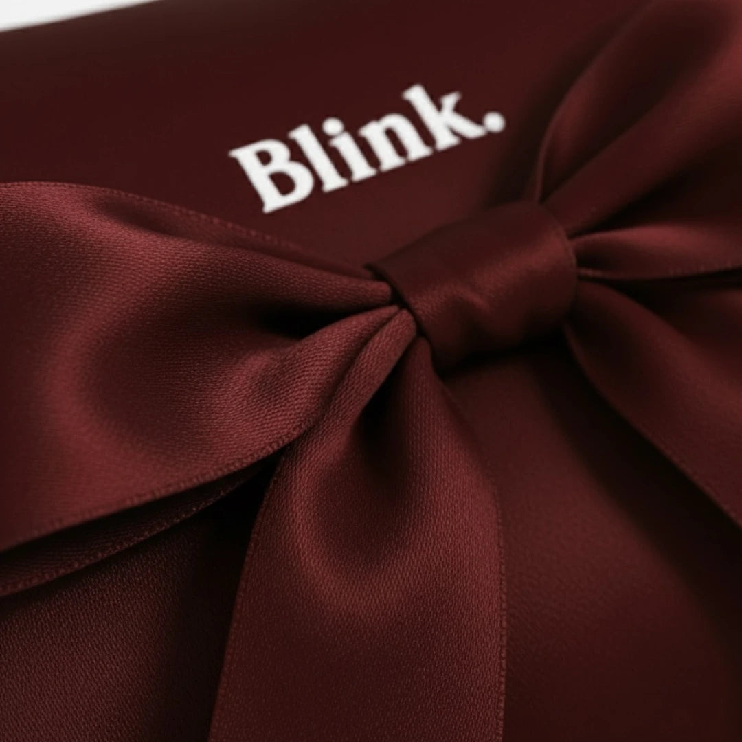 EDITION LIMITÉE - Trousse de toilette en satin